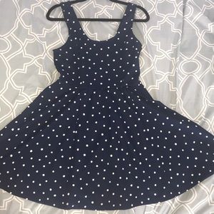 Jessica Simpson - polka dot circle dress